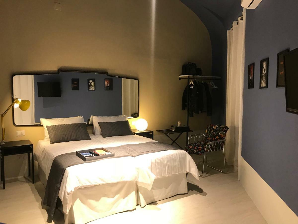 Bed and Breakfast TreSette Toledo à Naples Extérieur photo